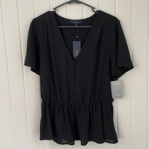 short sleeve black V-neck blouse